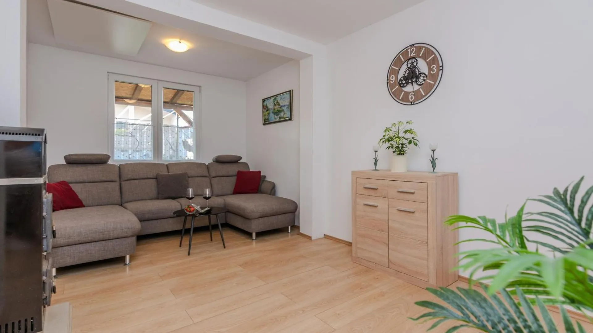 Casa de Férias Holiday House With A Parking Space Vir - 22396